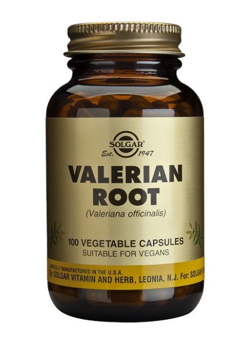 Solgar Valeriana Raíz Cápsulas vegetales. Frascos de 100 cápsulas. Cada cápsula vegetale aporta 300 mg de extracto (4:1) de raíz de <i>Valeriana ofﬁcinalis</i>. Complemento alimenticio para adultos.