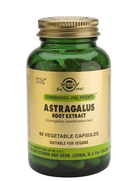 Solgar Astrágalus Extracto de raíz. Frascos de 60 cápsulas vegetales. Cada cápsula vegetal aporta 225 mg de extracto estandarizado de raíz (1 mg de glucósidos terpénicos) y 250 mg de polvo de raíz de astrágalo (<i>Astragalus membranaceus</i>). Complemento alimenticio para adultos.