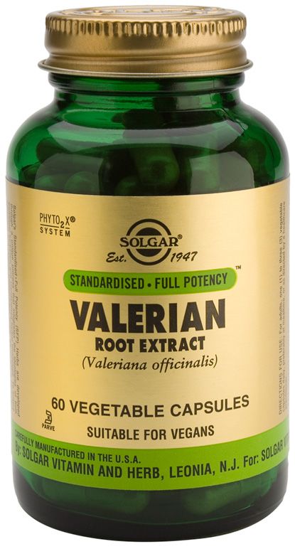 Solgar Valeriana Extracto de raíz. Frascos de 60 cápsulas. Cada cápsula vegetal contiene 300 mg de extracto estandarizado de polvo de raíz de <i>Valeriana officinalis</i> (0,8% de ácido valerénico), PhytO2X (mezcla en polvo de betacarotenos y ácido ascórbico). Complemento alimenticio.