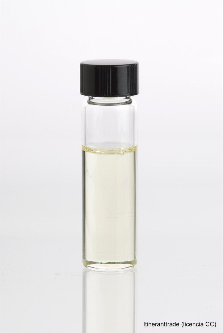 Laurel. aceite esencial